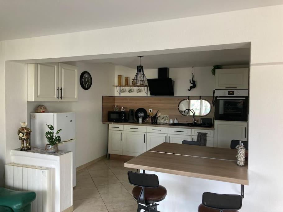 Agreable Maison Avec Jolie Terrasse Exterieure Champigneulles Bagian luar foto